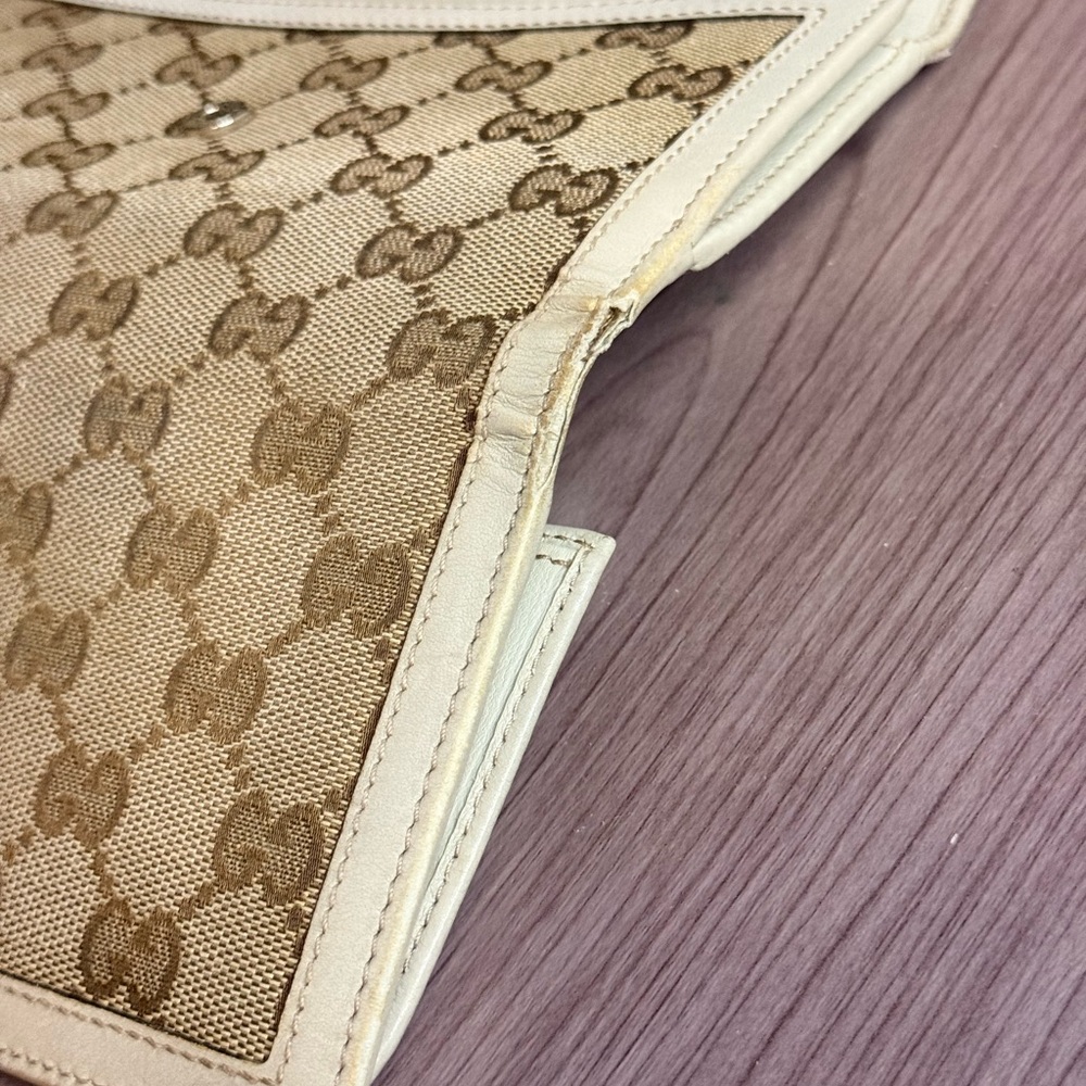 Gucci Beige GG Canvas Continental Wallet with Gold Double G - Picture 10 of 12